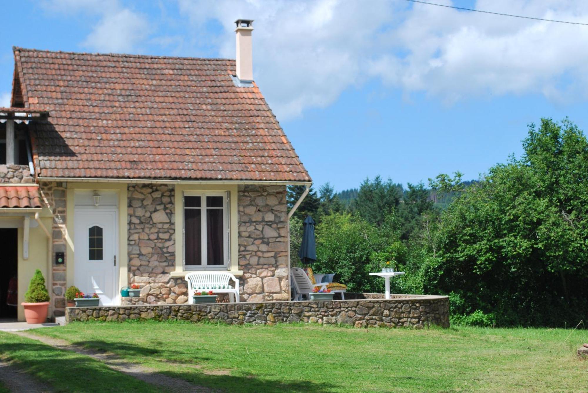Gite Des Sapins Ranchal Zewnętrze zdjęcie